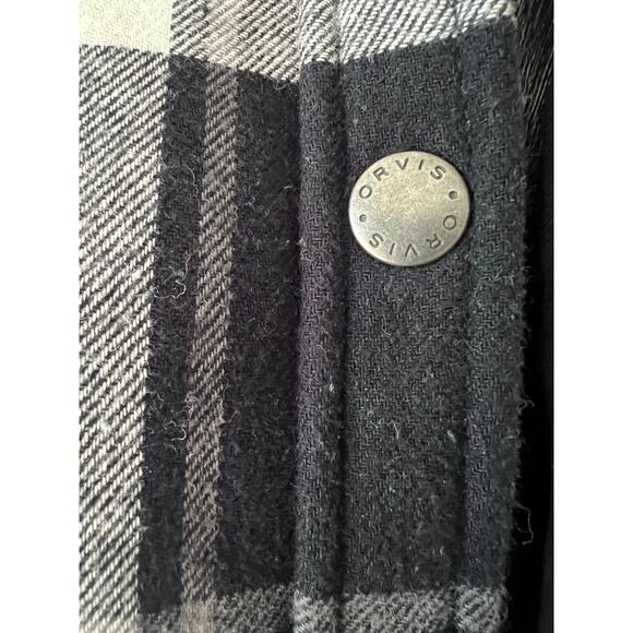 Orvis Shacket Sz L White Black Plaid  Pockets Cotton Snap Buttons Winter Fall - Picture 6 of 8